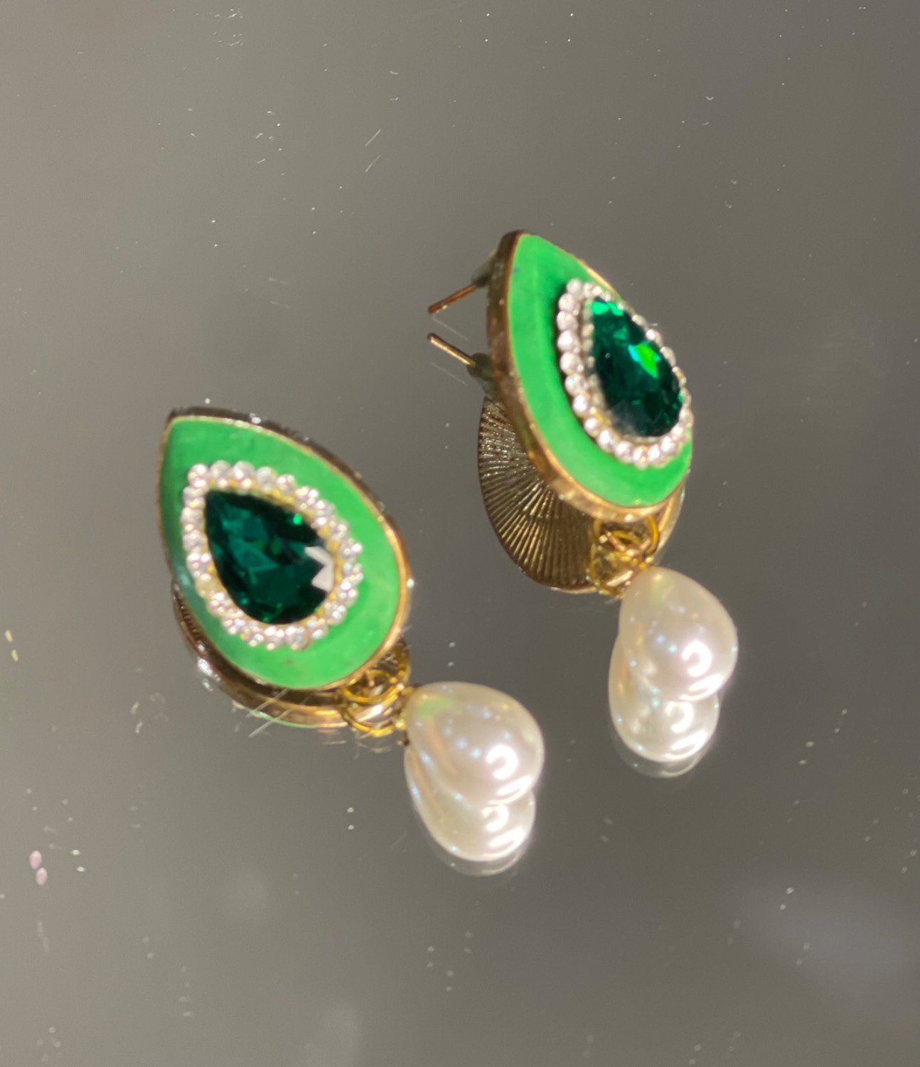گوشواره خمیری اشک سبز و مروارید